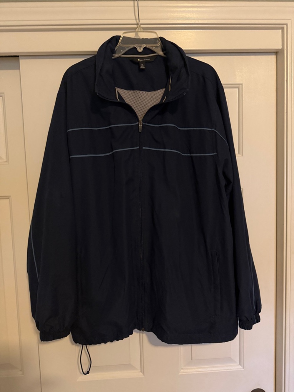tek gear Men's Navy Windbreaker